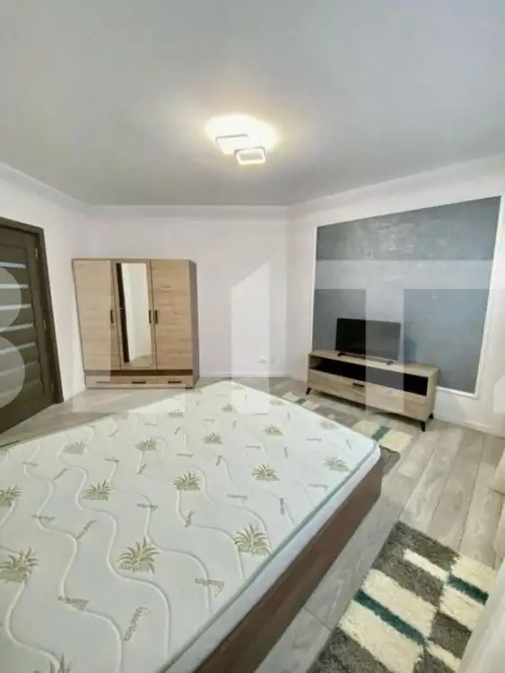 Apartament 3 camere, 62 mp, etaj intermediar, zona Vivo