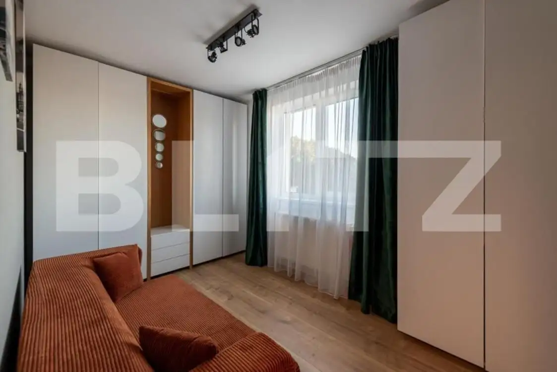 Apartament de 3 camere, modern, etaj intermediar, zona Vivo