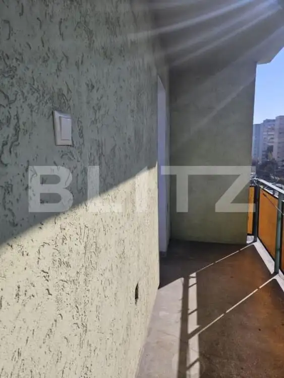 Apartament cu 3 camere decomandat