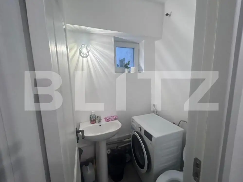 Apartament cu 3 camere, decomandat, 2 bai, Calea Bucuresti