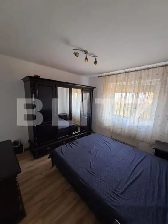 Apartament de vanzare, cu 3 camere, 55 mp, zona Nufărul