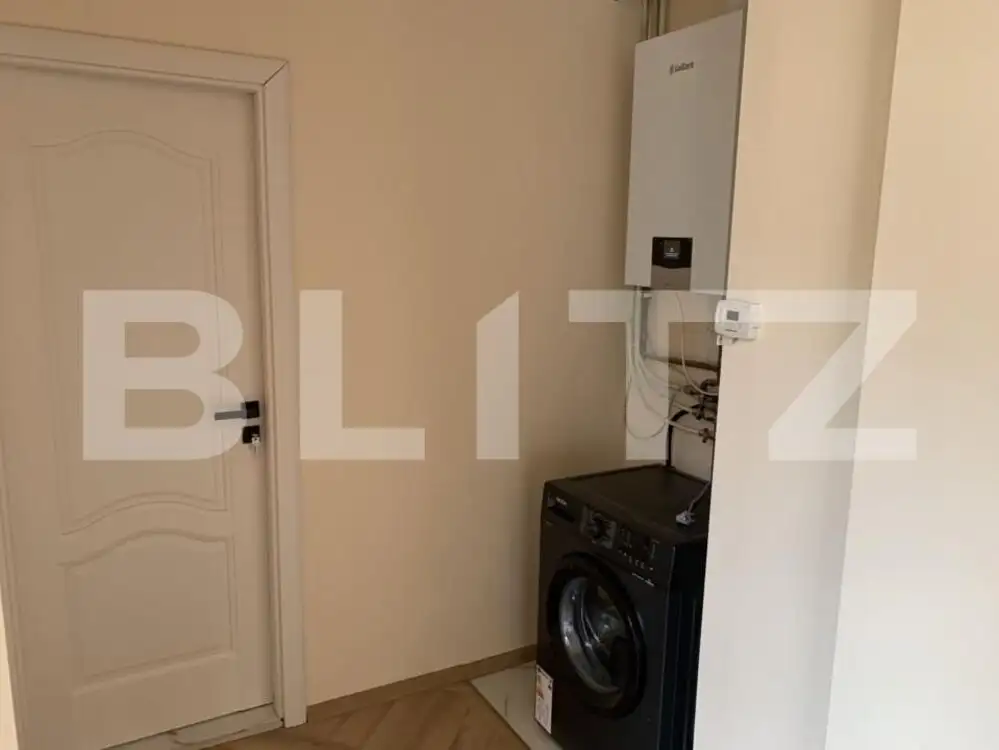 Casa 7 camere, prima inchiriere, 240mp, locuit/spatiu birouri, Piata 14 Iulie