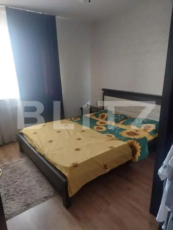 Apartament 3 camere cu parcare privată supravegheată video