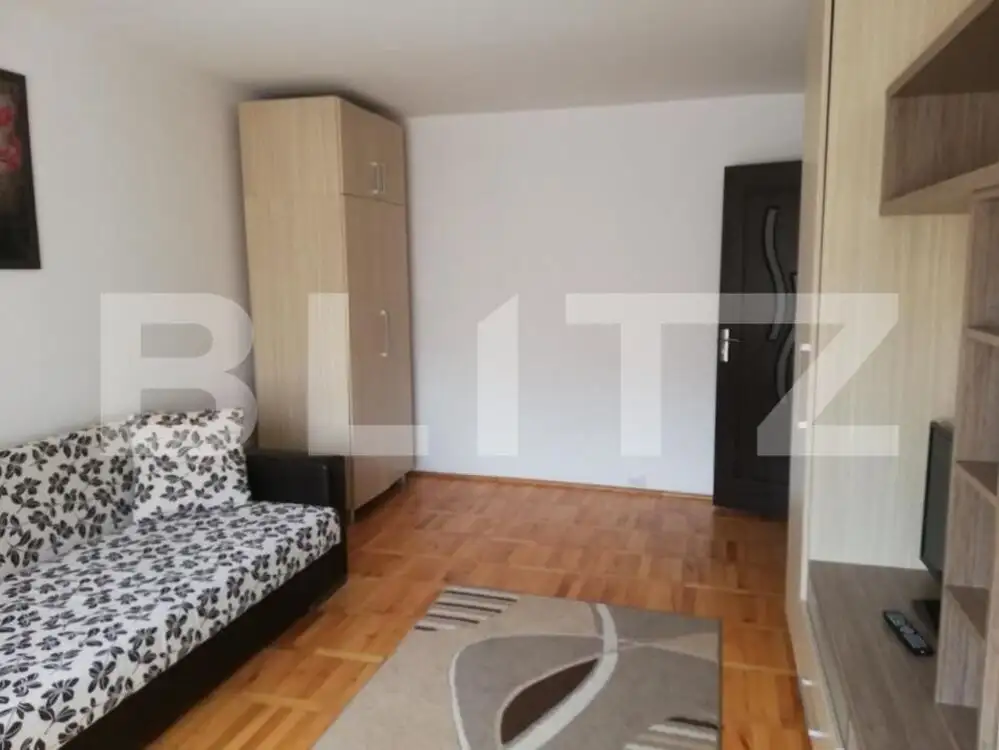 Apartament cu 2 camere , decomandat, 54 mp, zona strazii Cojocnei