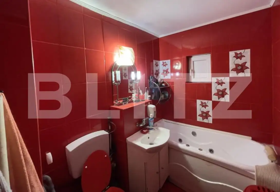 Apartament decomandat, 2 camere, 52 mp, zona piscina S