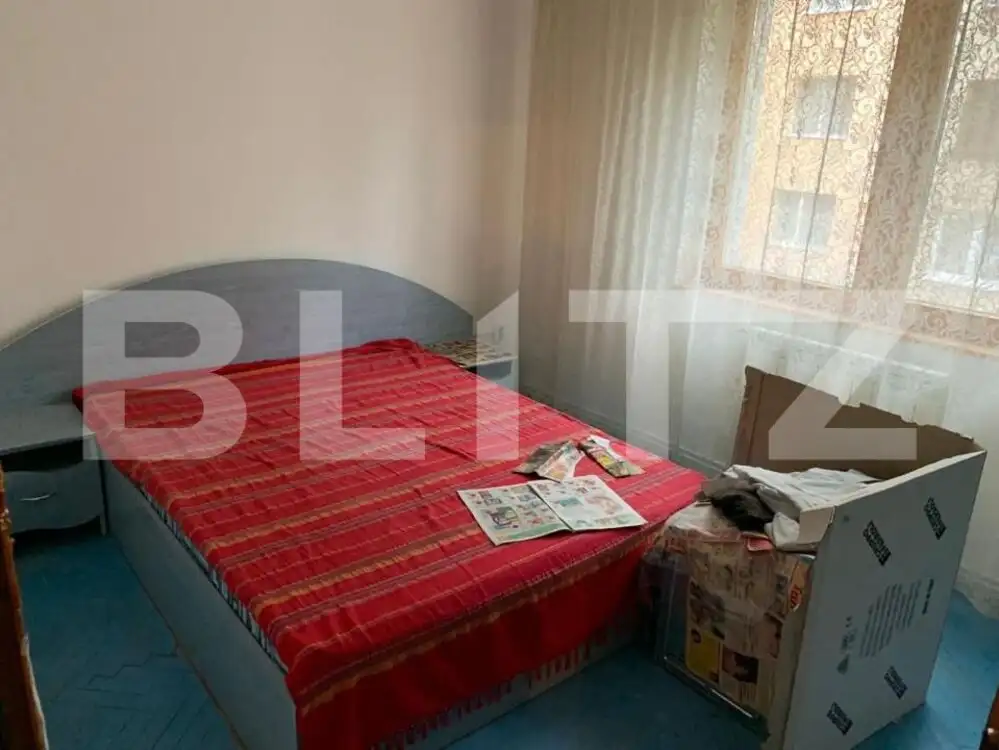 Apartament 4 camere, 91mp, 2 bai, zona Cetate, etaj 1, garaj+boxa