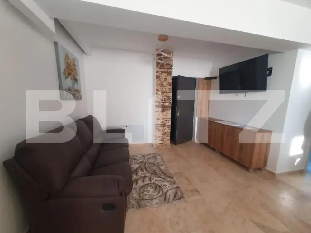 Apartament cu 3 camere, 54 mp, mobilat si utilat de lux, zona Petrom 