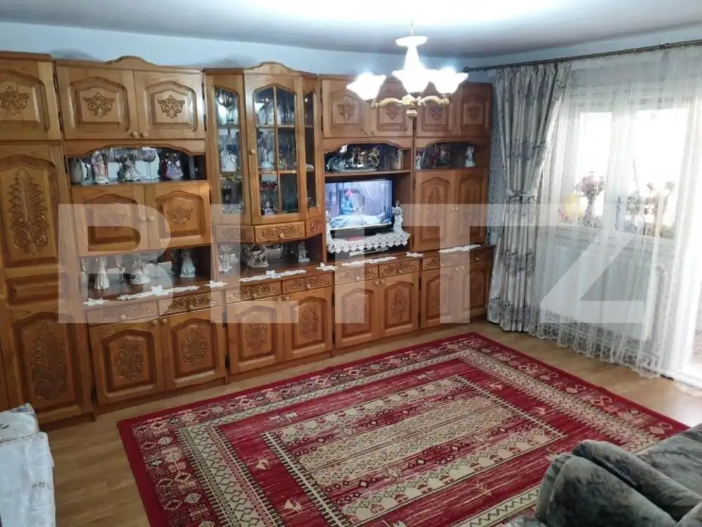 Apartament 3 camere, spațios, 65 mp, zona Orizont/ Moldova, cartier Burdujeni