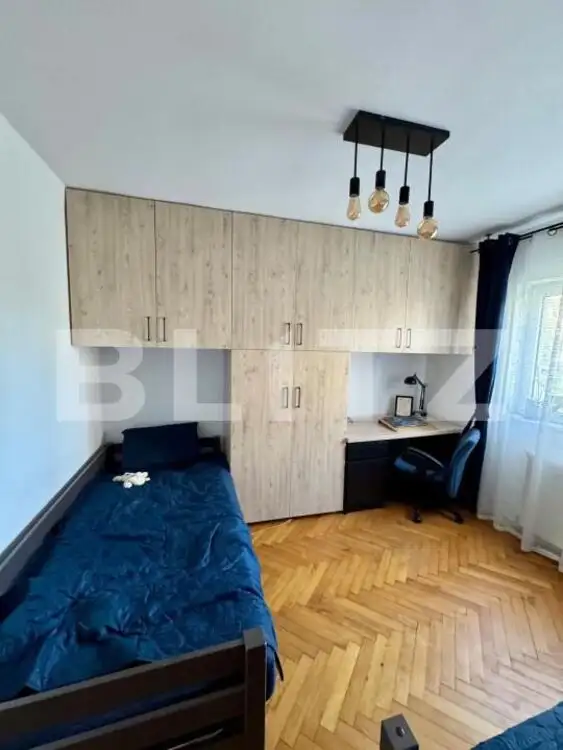 Apartament de 2 camere decomandate, etaj intermediar, Plopilor 