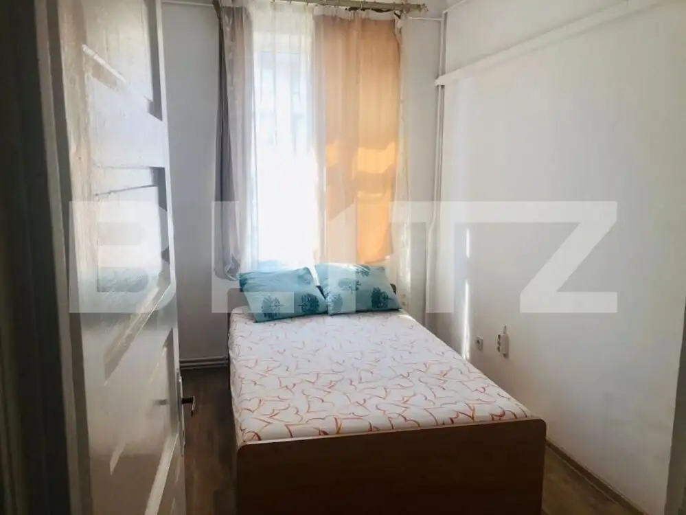 Apartament 3 camere, decomandat, mobilat, zona Ramada 