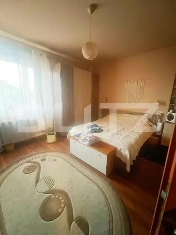 Apartament cu 4 camere, 104 mp, zona Someseni