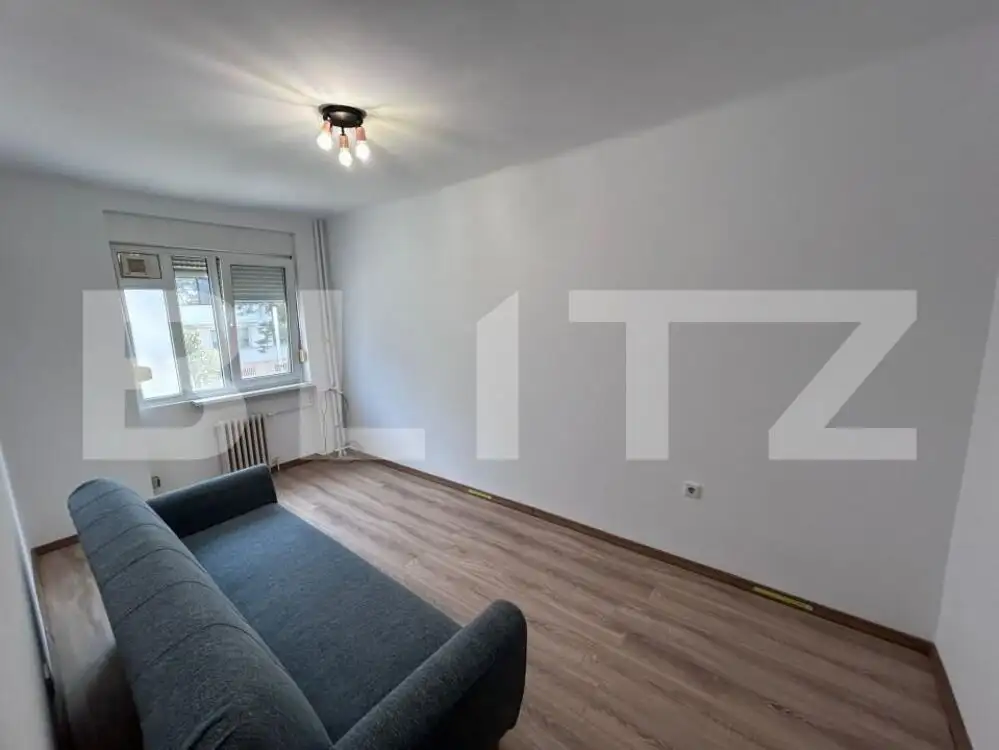 Apartament cu 3 camere,65 mp , Centrul Vechi