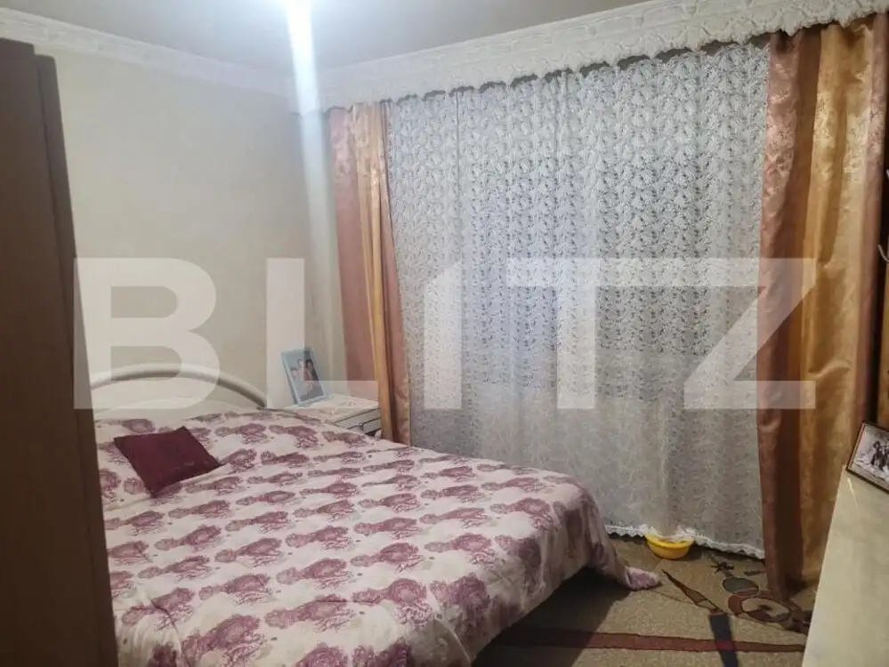 Apartament 4 camere, decomandat, 78 mp, zona Ramiro