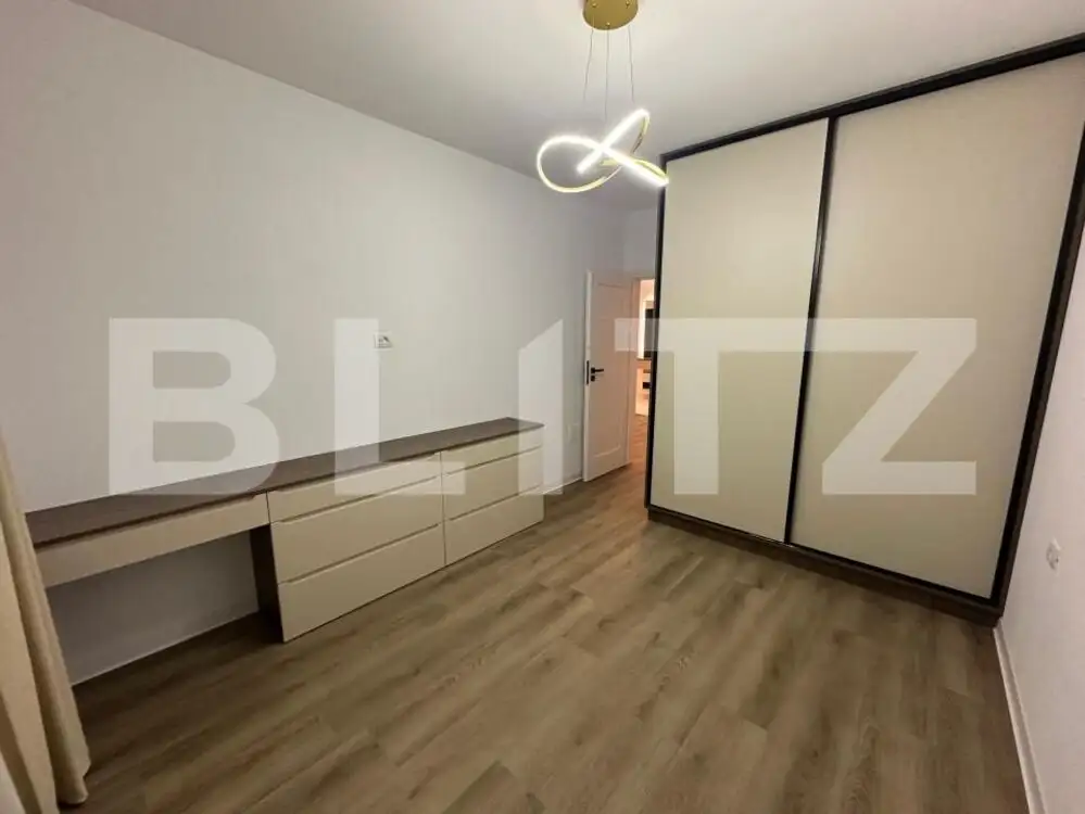 Apartament 3 camere, 71 mp, loc de parcare, zona Central