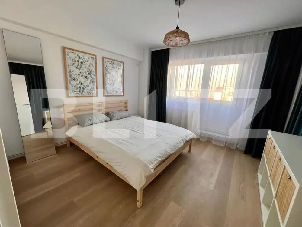  Apartament cu 3 camere, 60 mp, zona Calea Severinului