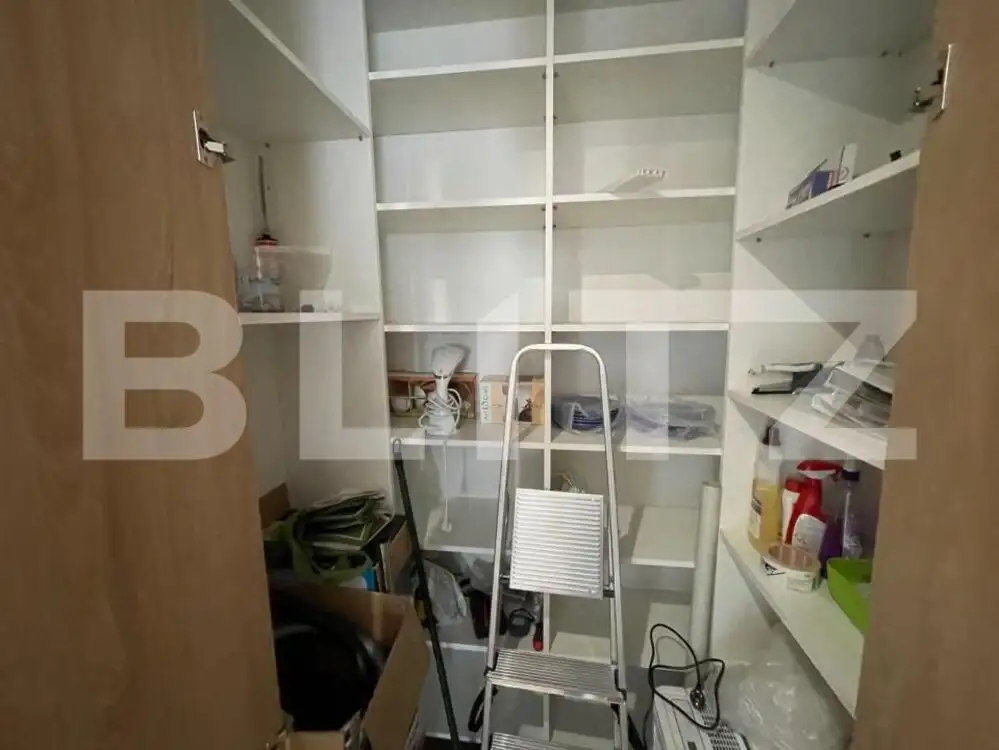 Apartament 3 camere, 47.3mp, parcare, boxa, terasa, zona Beta Residence