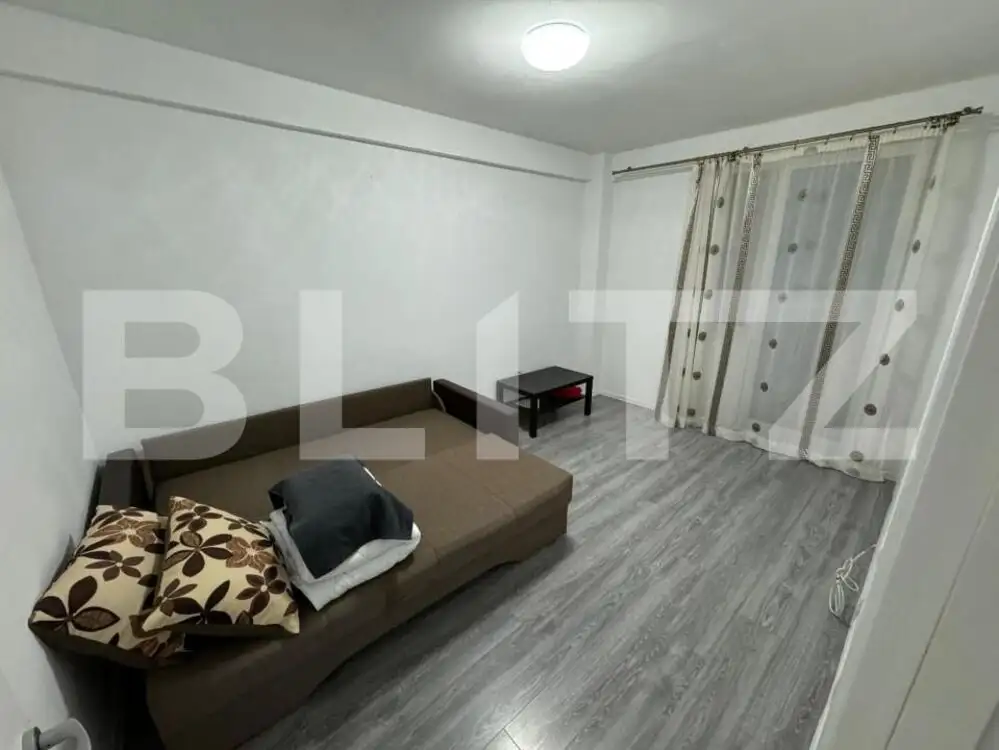 Apartament 3 camere, 74 mp, zona Arex