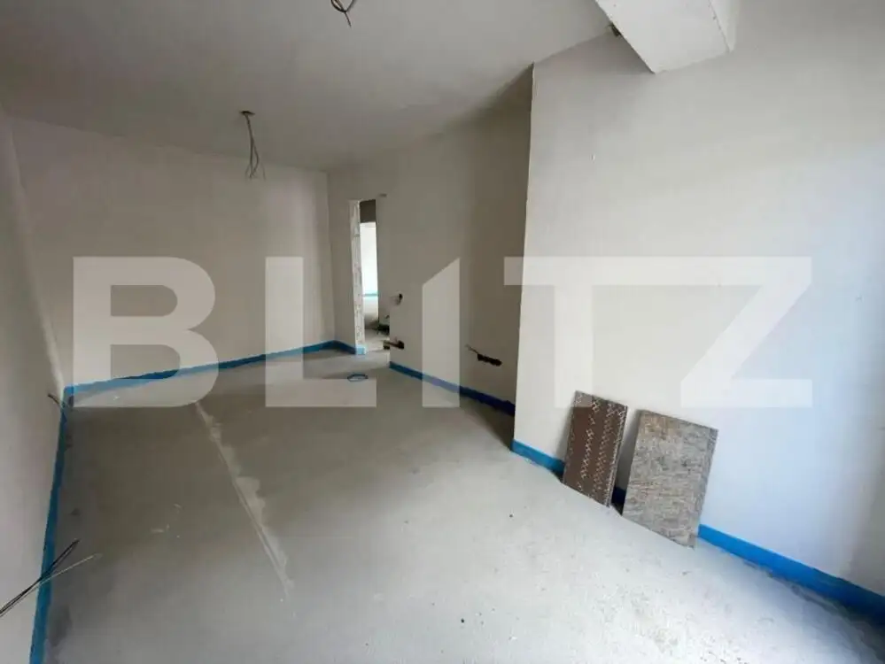 Apartament cu 3 camere, parter cu terasa, 55 m2,  la 2 min pe jos de Vivo