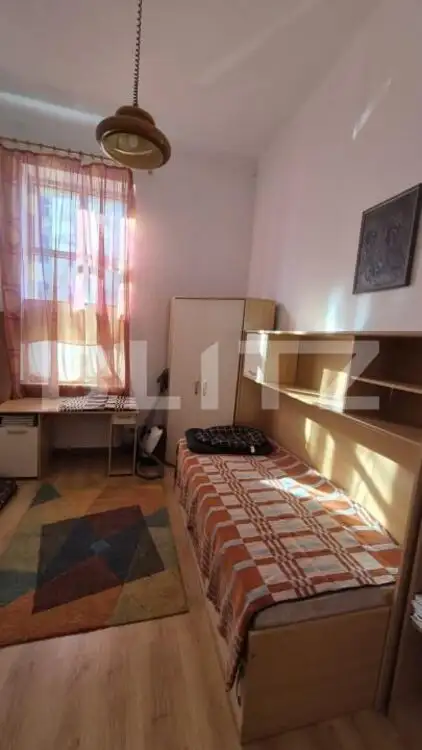 Apartament de vanzare, 3 camere, 85 mp, zona Bulevardul Victoriei