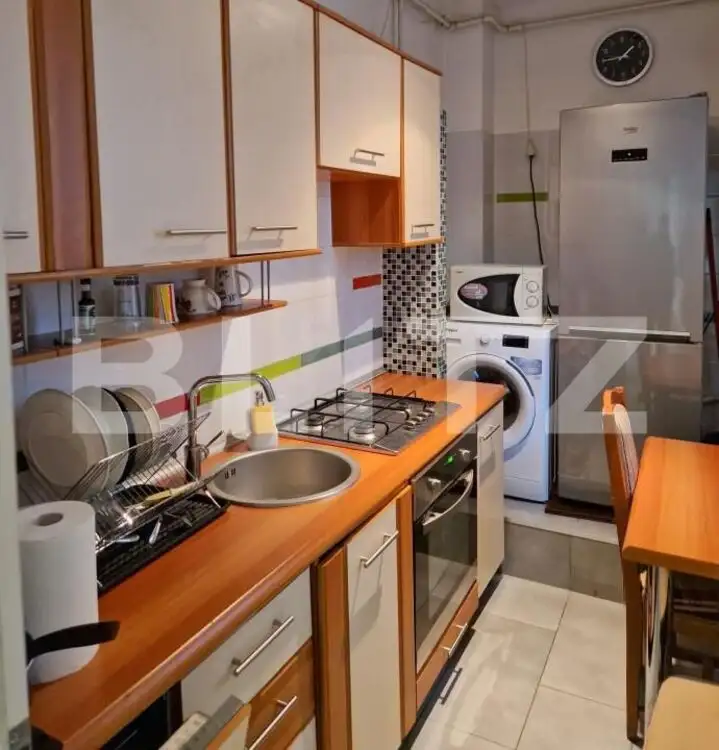 Apartament 2 camere, 40 mp, zona semicentrala, langa facultatea de litere