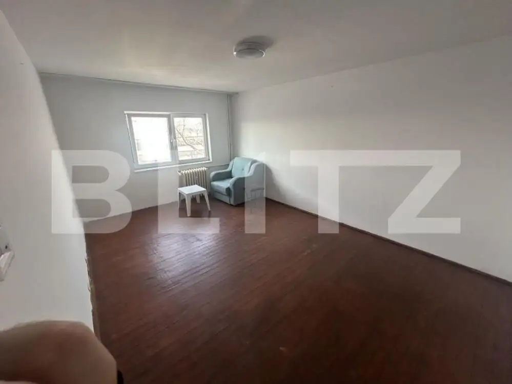 Apartament de vanzare, 3 camere, 70 mp, zona Iosia, Oradea 