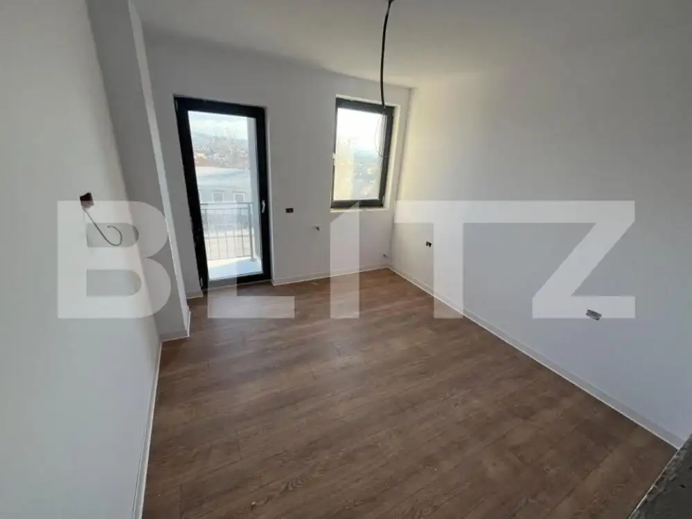 Apartament 3 camere, 77mp, zona Cetate