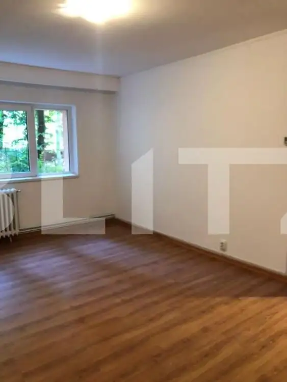 Apartament 3 camere decomandate, 65 mp, zona Nicolae Titulescu