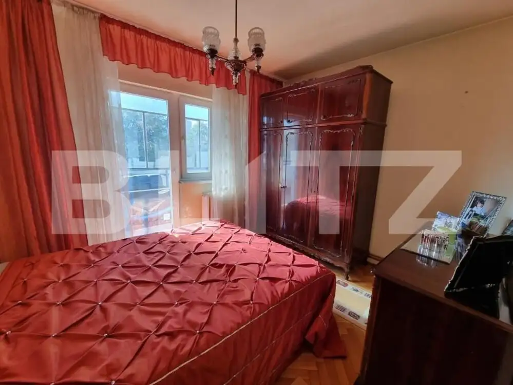 Apartament 3 camere decomandate, 63mp, etaj intermediar, zona Piata Ion Mester