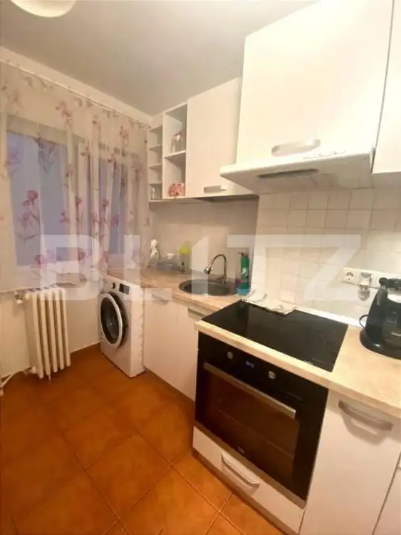 Apartament de vanzare cu 2 camere, 42 mp, Nufarul