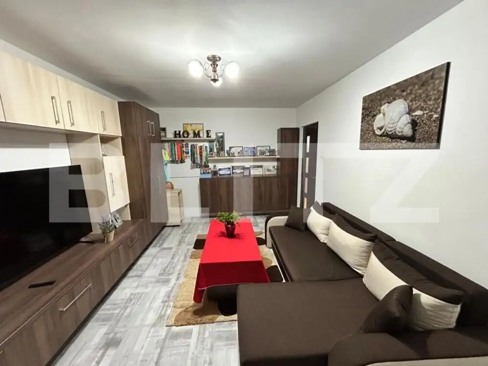 Apartament modern cu 4 dormitoare, 77 mp, 2 parcari, 2 balcoane, zona Marasti