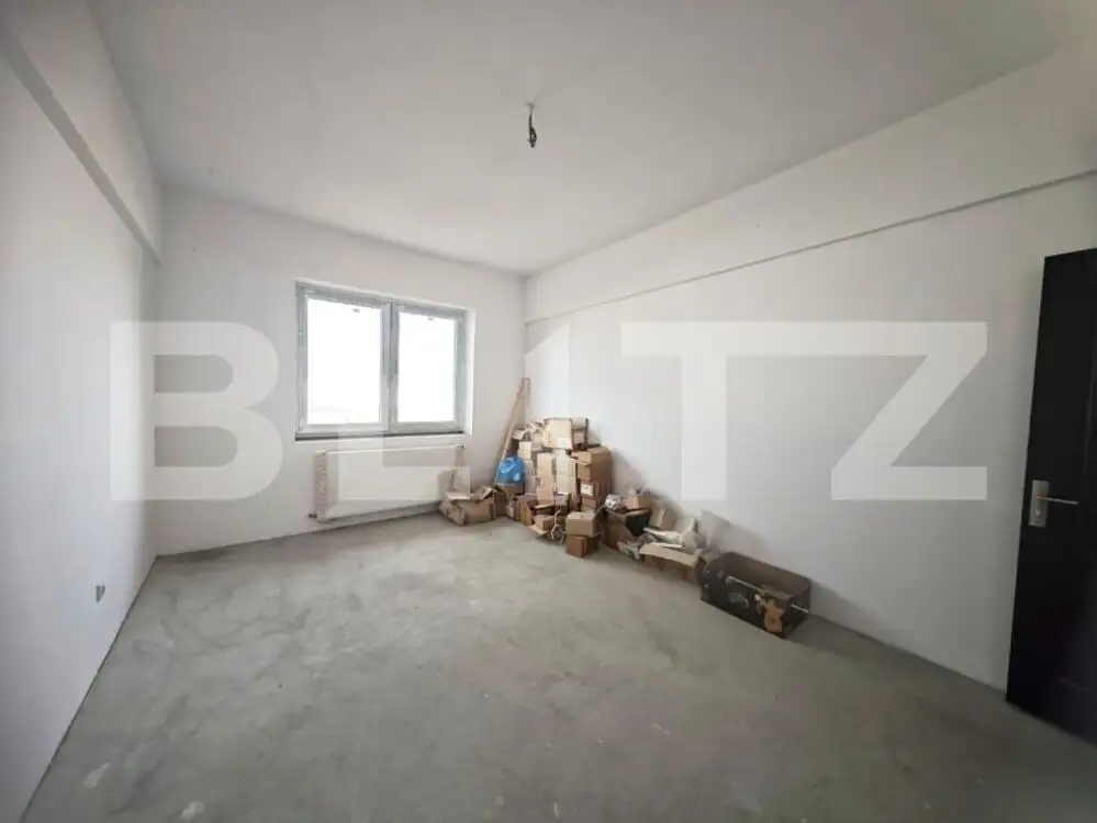  Apartament de vanzare, 2 camere 43 mp, zona Universitate 