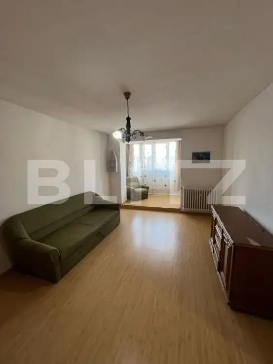 Oportunitate! Apartament 2 camere decomandate, etaj intermediar, zona Campului