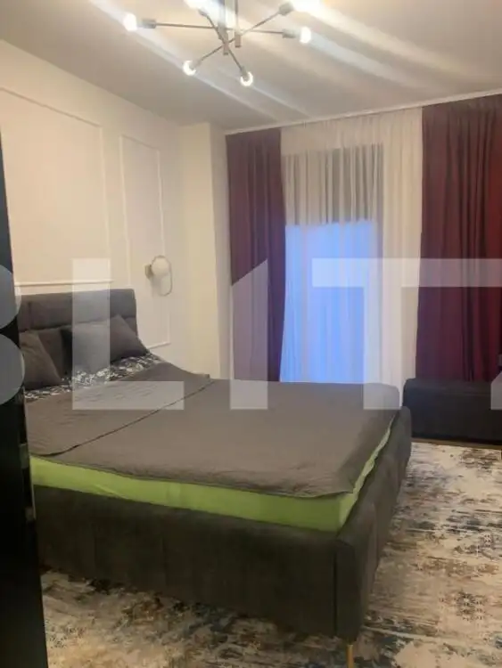  Apartament 3 camere, 82 mp, 2 terase, parcare, zona Frunzișului