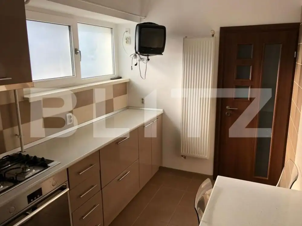 Apartament cu 4 camere, bloc nou, central, 120 mp, zona-Nanterre