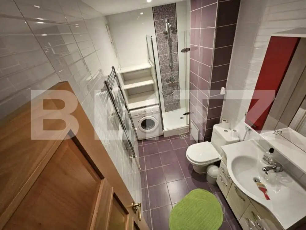 Apartament cu 3 camere, decomandat - bvd. Mihai Viteazu