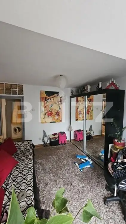 Apartament 3 camere, 66 mp, zona Zorilor 