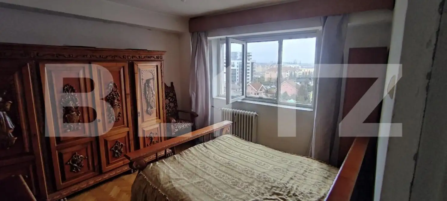 Apartament cu 3 camere, 75 mp, etaj intermediar, zona-Nufarul 