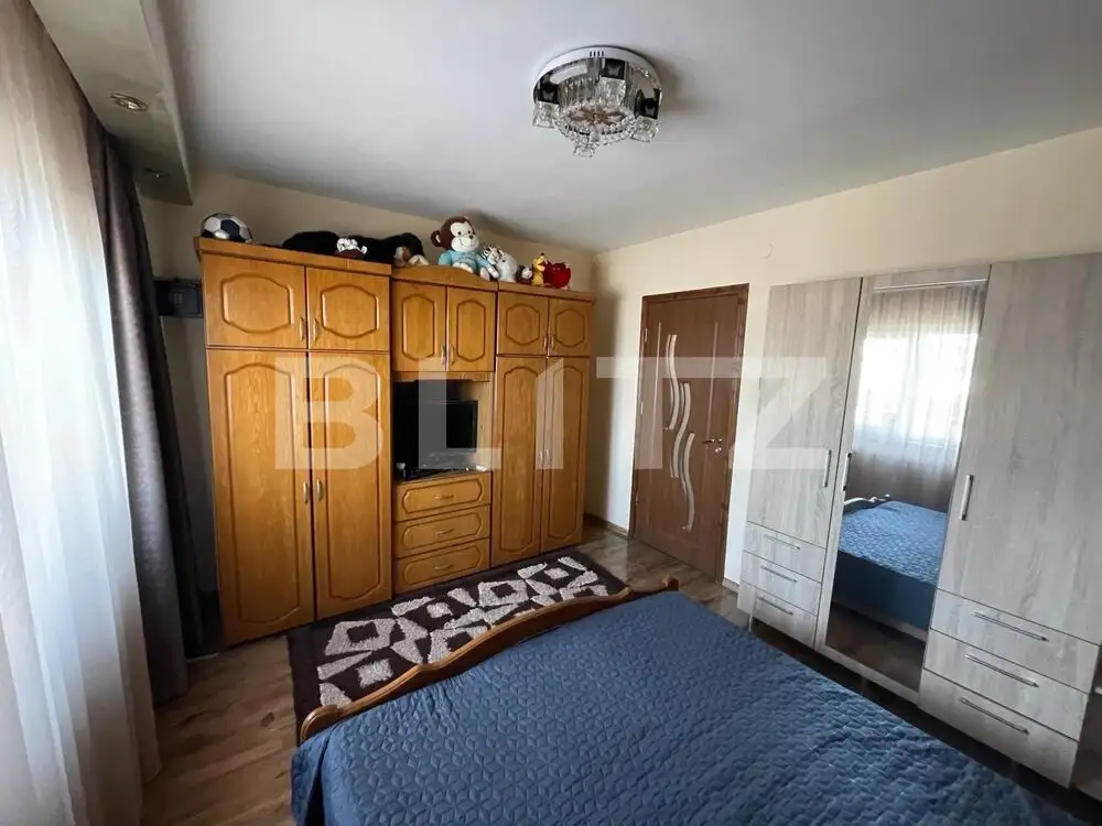 Apartament 2 camere, decomandat, 61.5 mp, George Enescu, zona Chimie