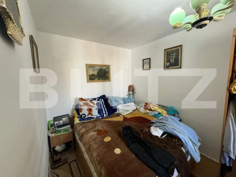 Apartament 2 camere semidecomandat, etaj 3/4, Craiovita