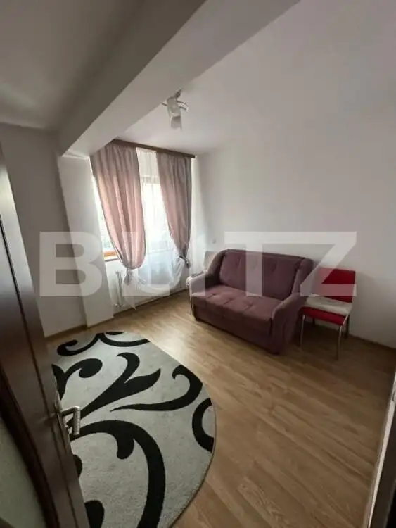 Apartament cu 2 camere, 44mp, etaj intermediar cu balcon zona Petrom 