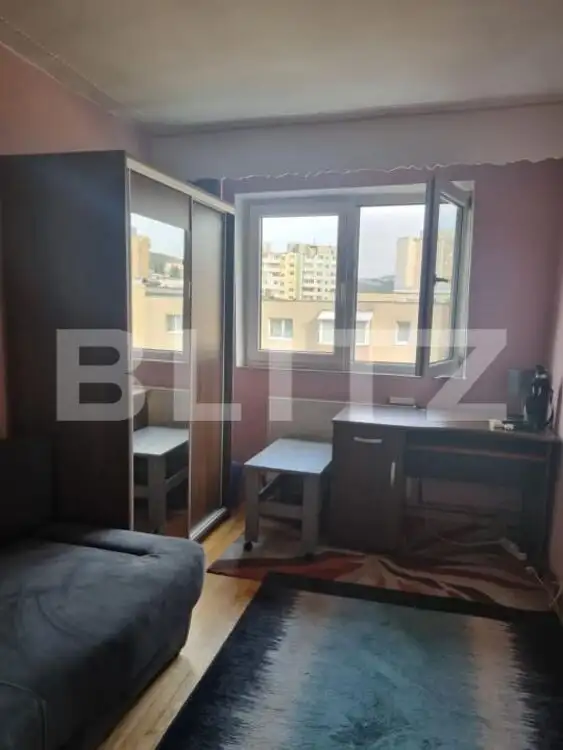 Apartament 2 camere decomandate, 40 mp, etaj intermediar, zona BIG 