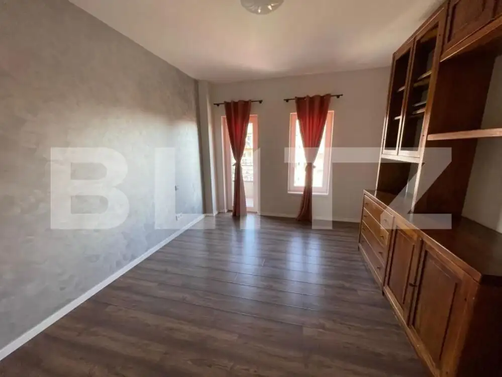 Apartament 3 camere, 73 mp utili, zona Paulestiului