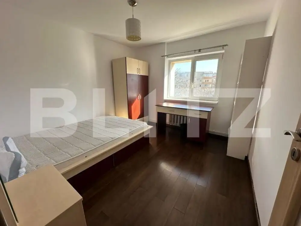 Apartament 3 camere decomandate, 2 bai, garaj subteran, zona Zorilor