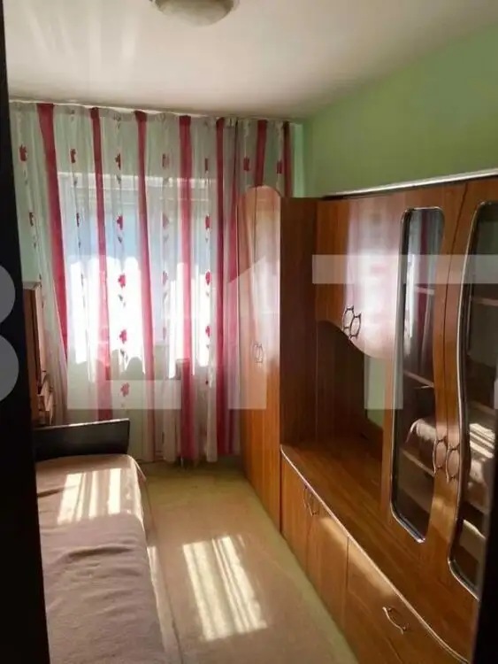 Apartament cu 3 camere, 56mp