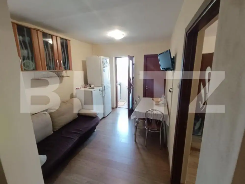 Apartament 2 camere, Craiovita Noua, zona Materna-Rocada