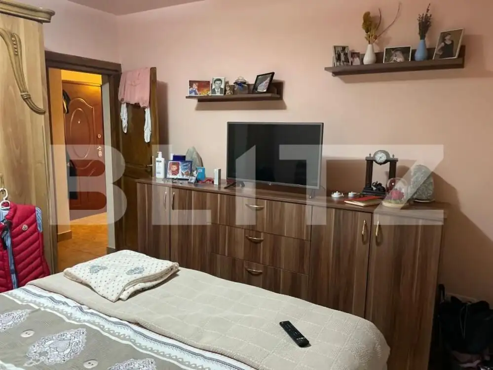 Apartament, 3 camere,68 mp, Micro 17