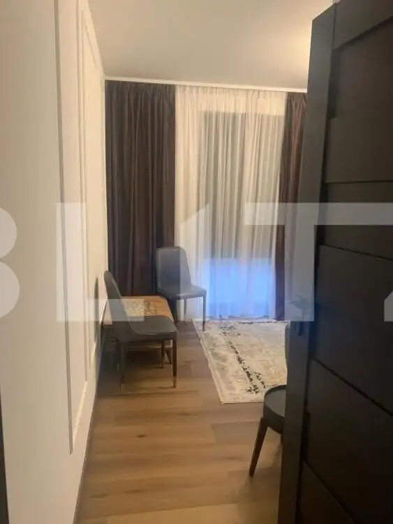  Apartament 3 camere, 82 mp, 2 terase, parcare, zona Frunzișului