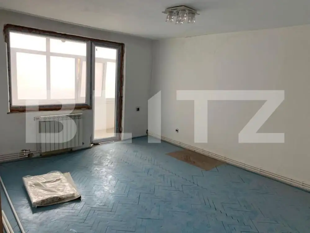 Apartament 4 camere, 91mp, 2 bai, zona Cetate, etaj 1, garaj+boxa