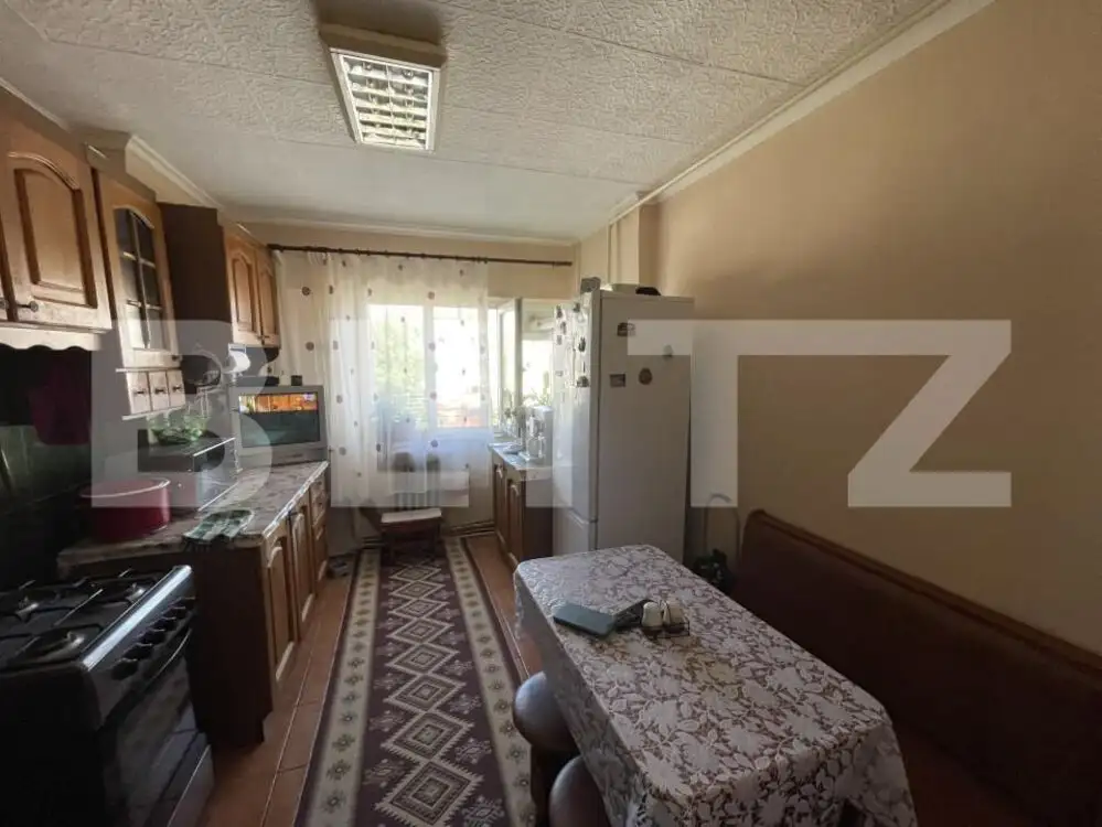 Apartament, 43mp, zona Micro 17