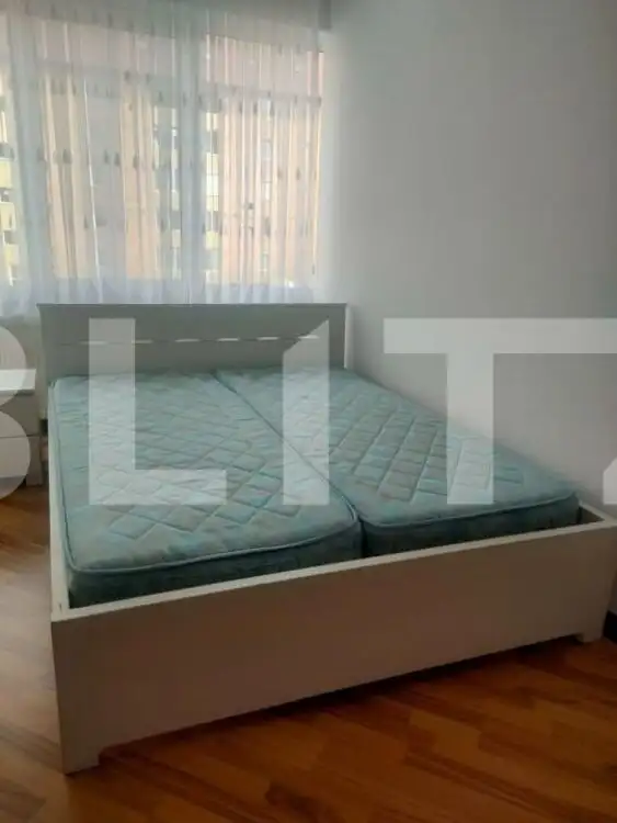 Apartament 3 camere, etaj intermediar, 78 mp, Radauti